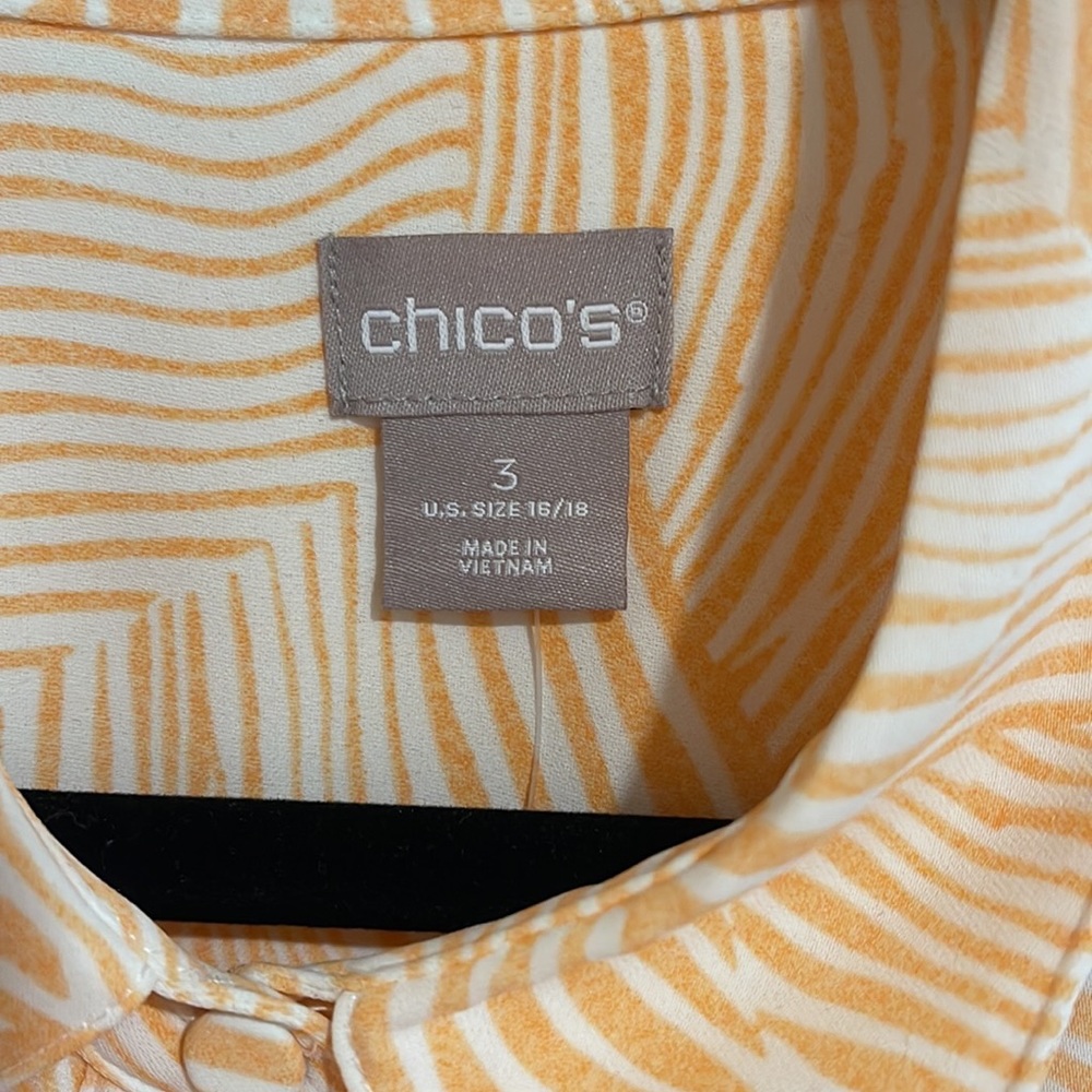 Chico’s Ruffle Blouse - Picture 3 of 5